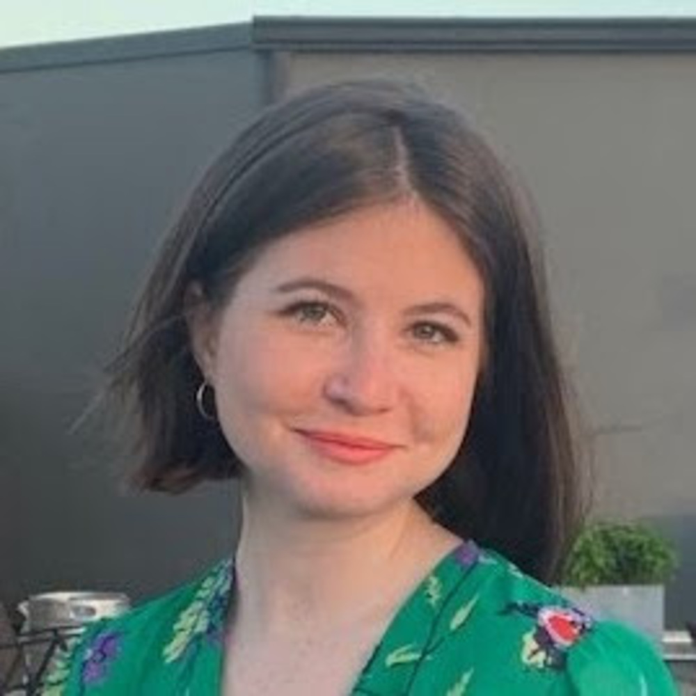 Meet your Posher, Madeline